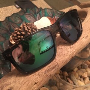 Oakley Mainlink Sunglasses! 🕶